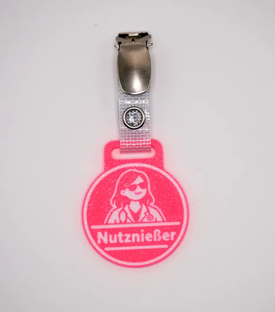 Nutznießer Ausweis-Clip – Ärztin