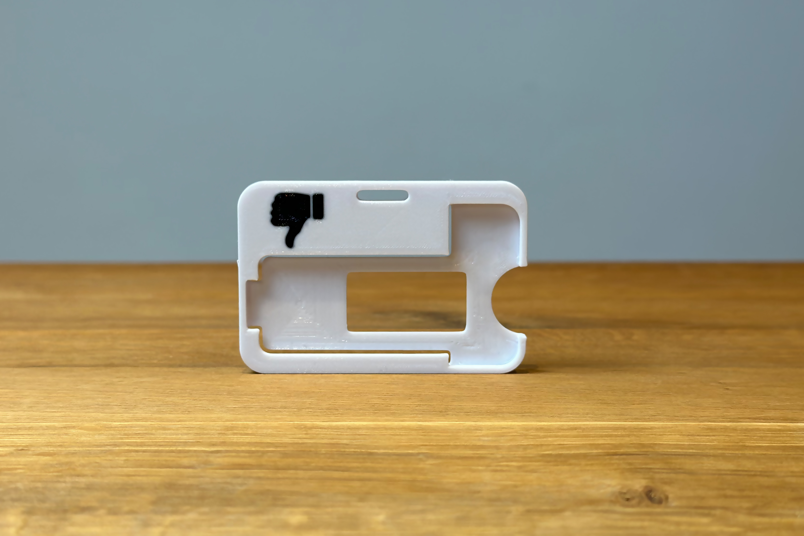 Daumen Runter Tragerahmen Daumen Runter Tragerahmen