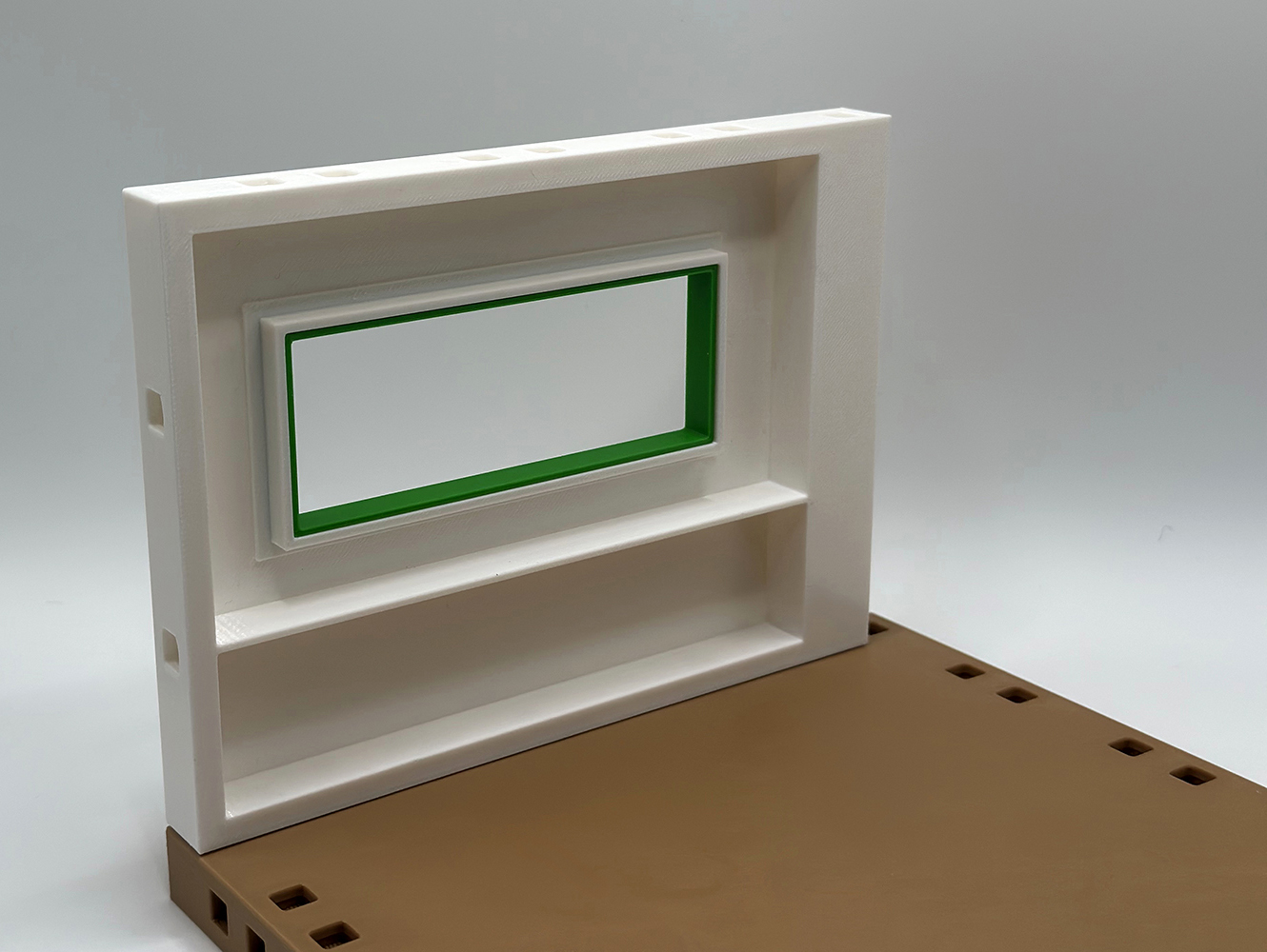 Erweiterungswand 165mm mit Fenster und Rahmen Grün – Pfosten rechts / Pins wählbar
